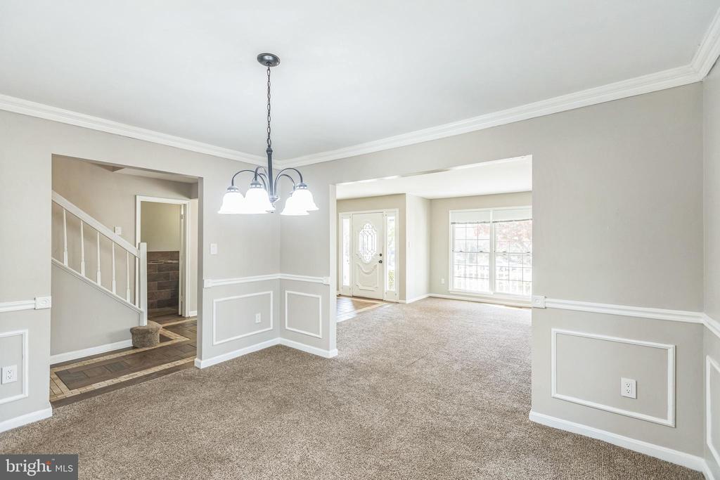 2507 ATRIUM COURT