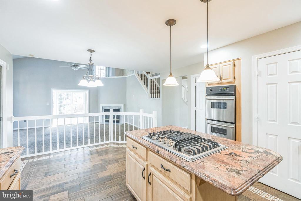 2507 ATRIUM COURT