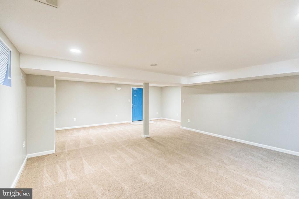 2507 ATRIUM COURT