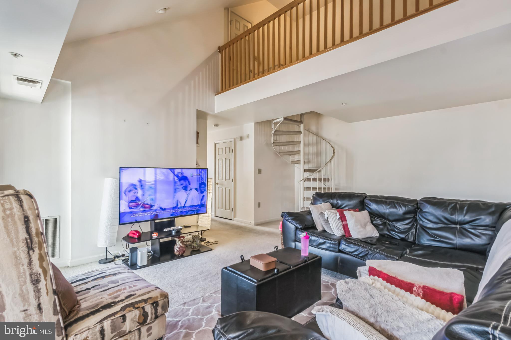 9715 LAKE POINTE COURT 304