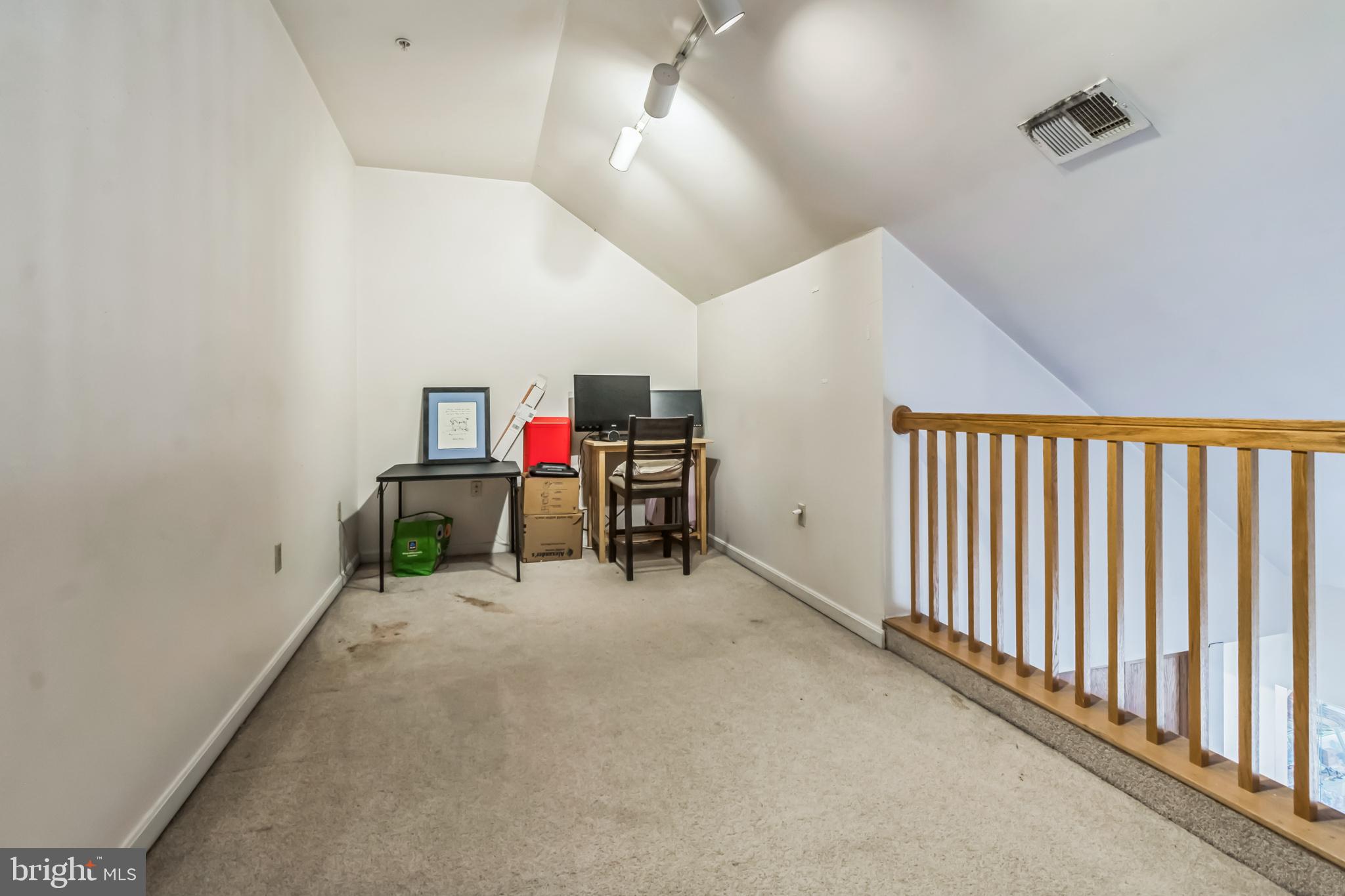 9715 LAKE POINTE COURT 304