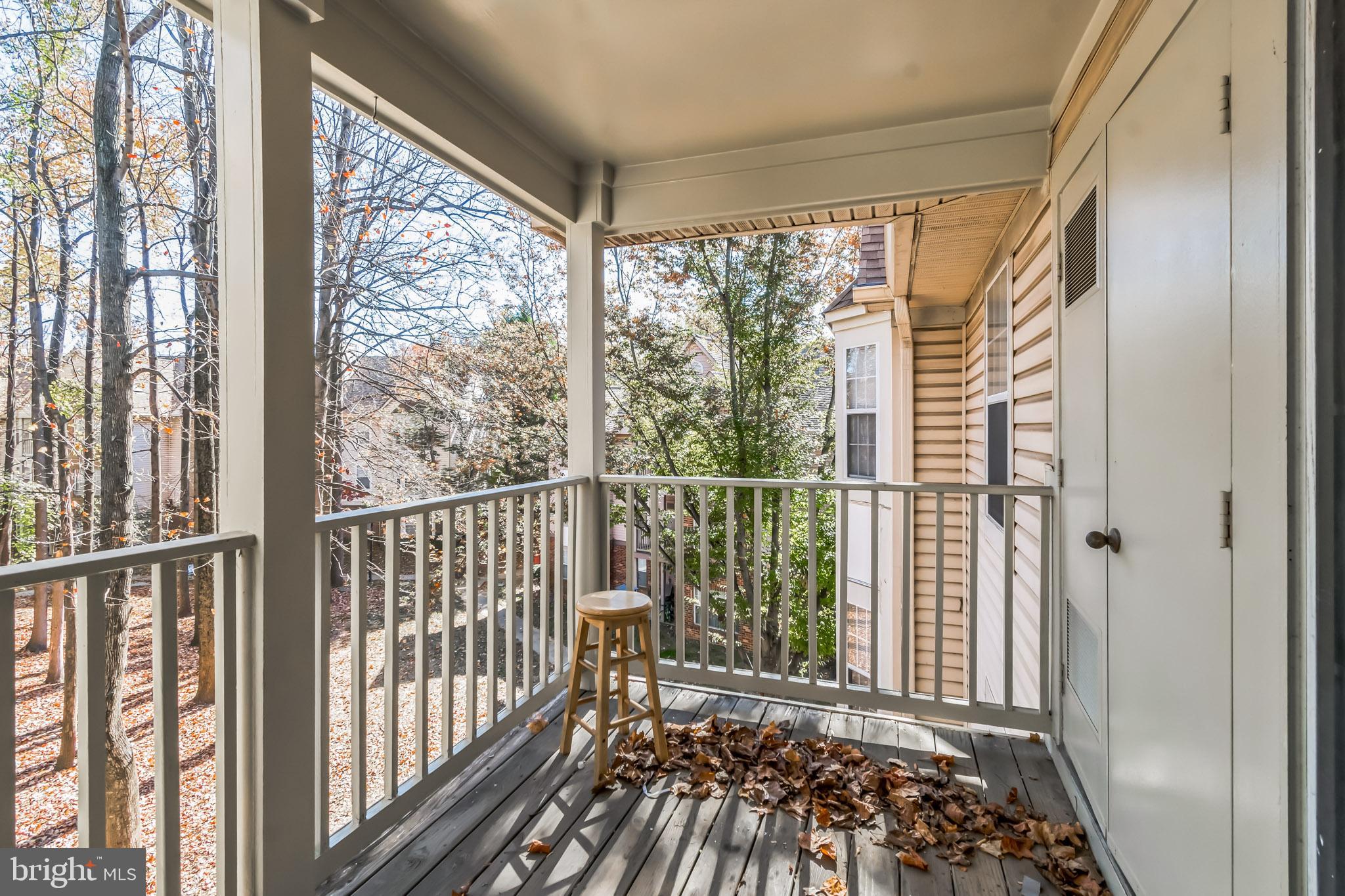 9715 LAKE POINTE COURT 304