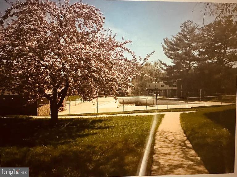 10202 PRINCE PLACE 2-201