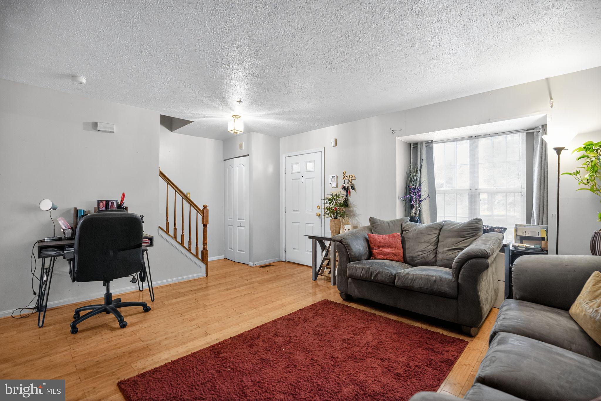 6807 HOLLY BERRY COURT