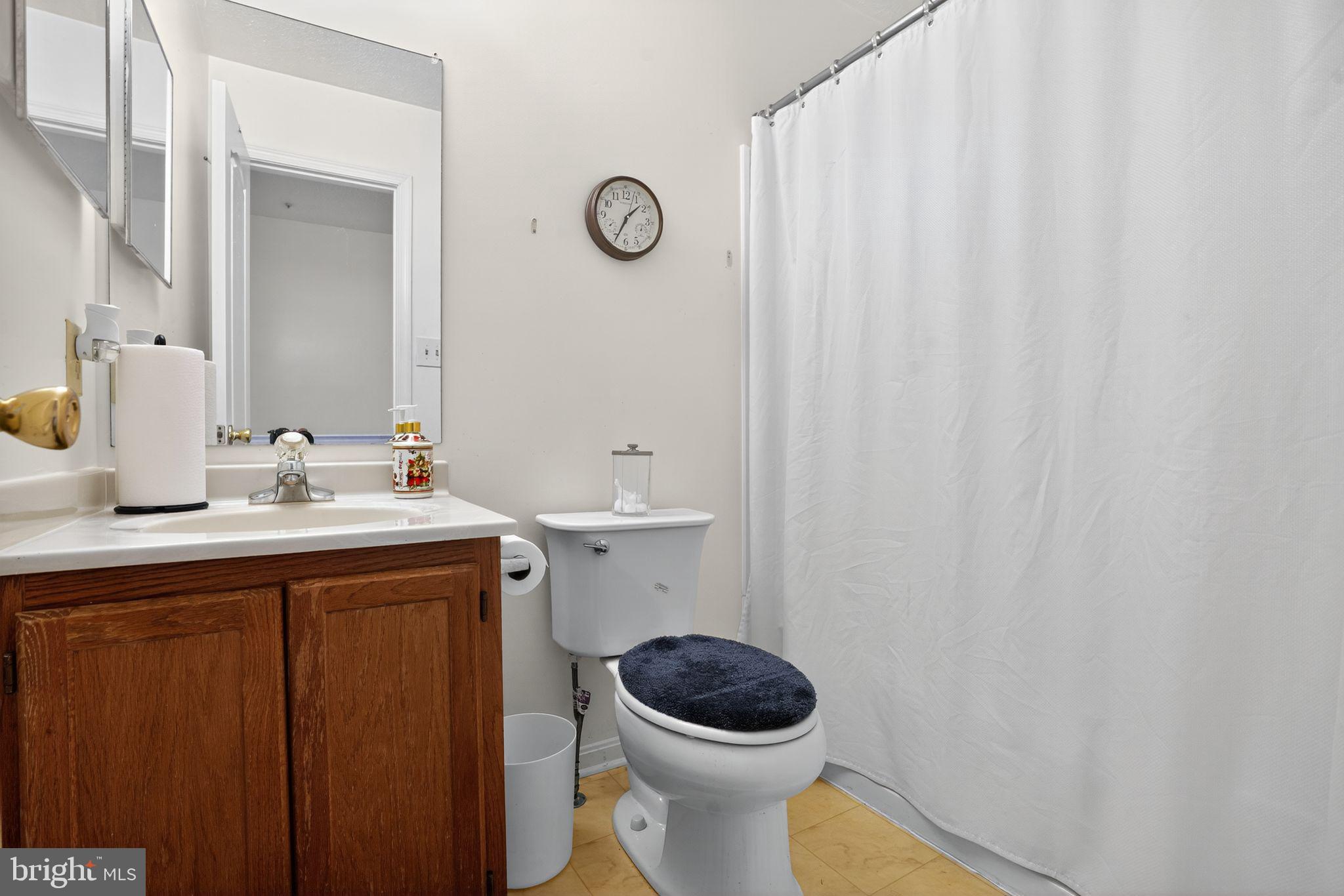 3249 FOREST RUN DRIVE