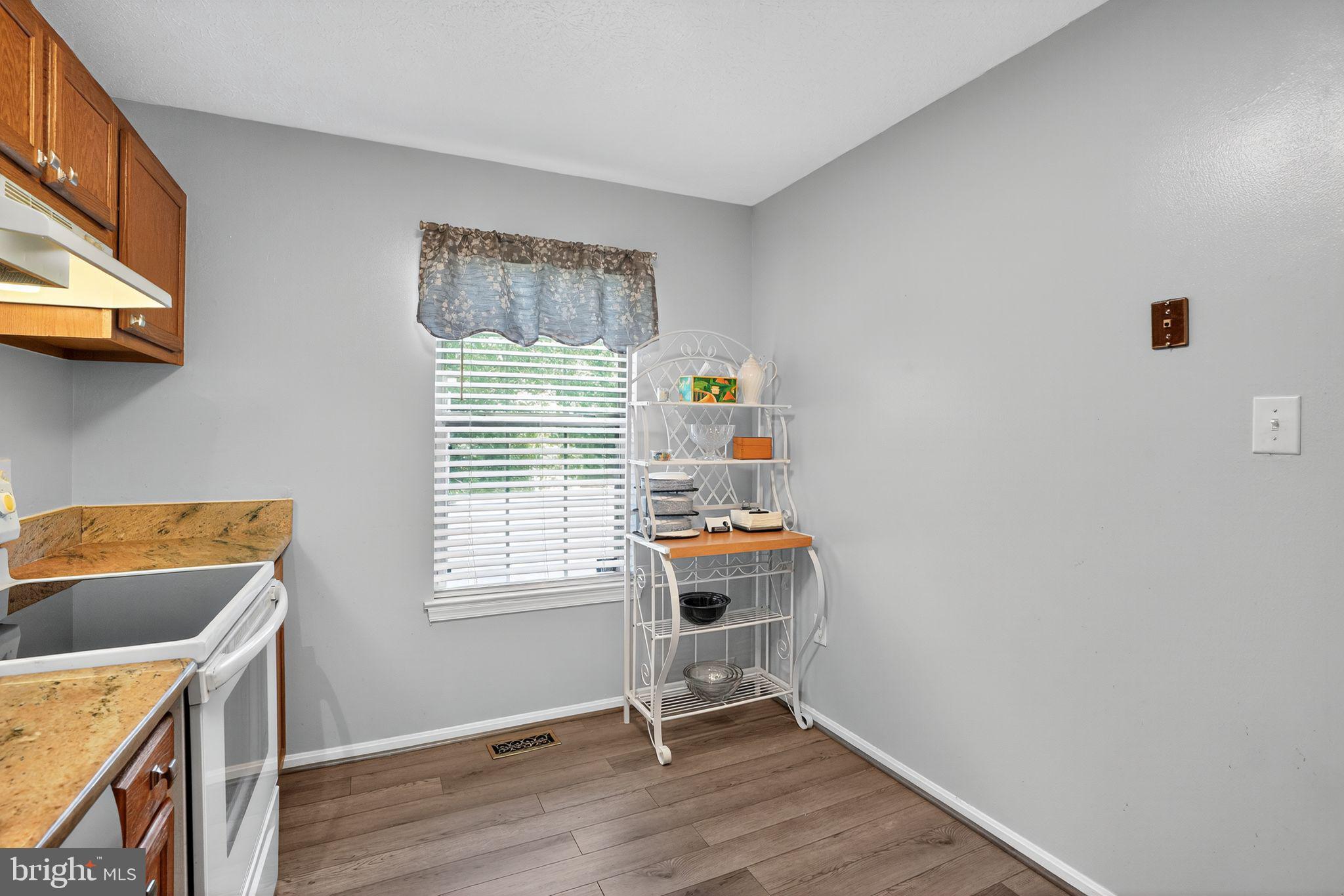 3249 FOREST RUN DRIVE