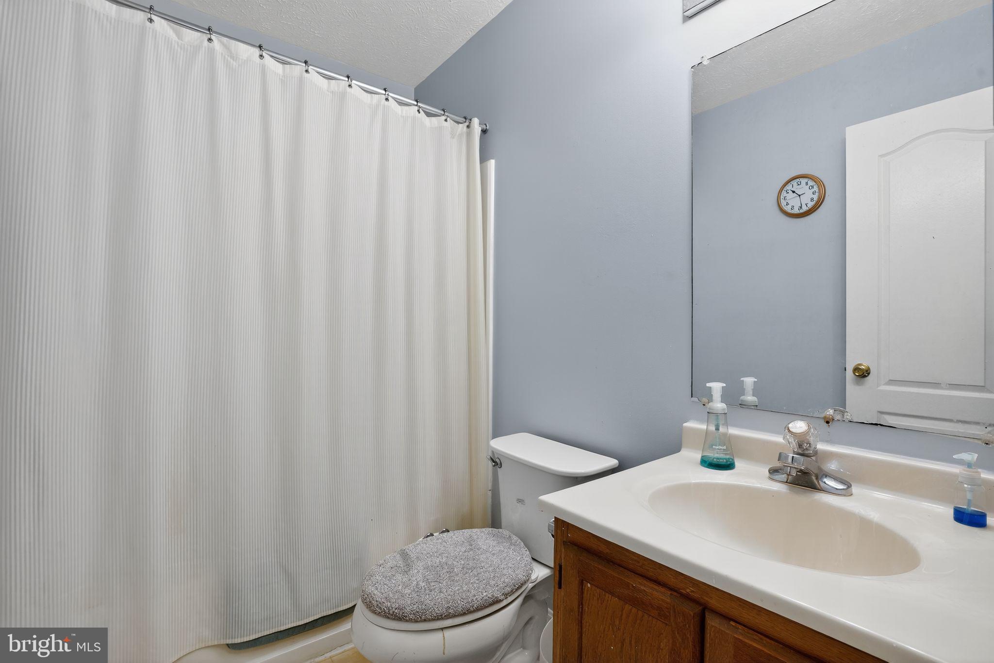 3249 FOREST RUN DRIVE