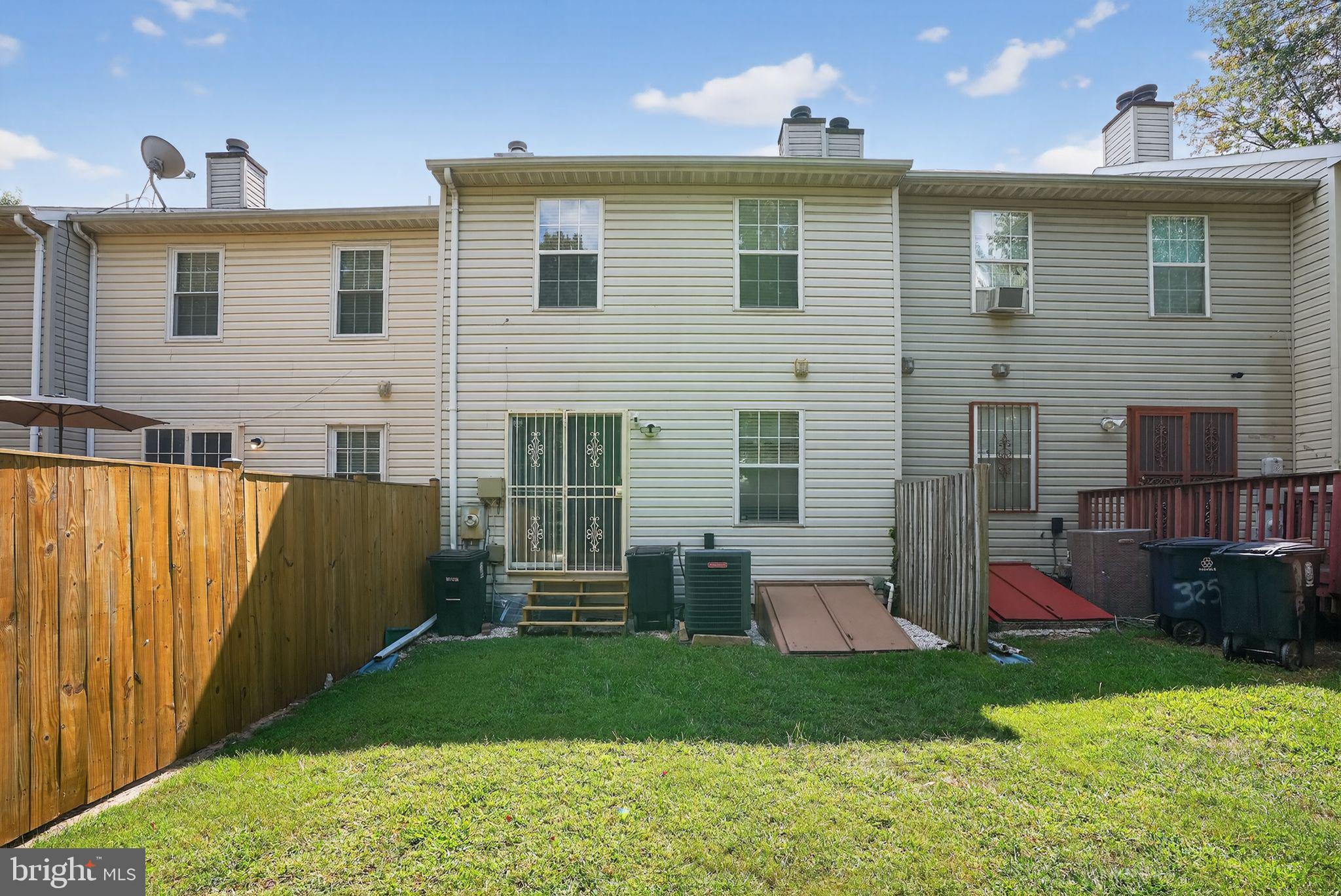 3249 FOREST RUN DRIVE