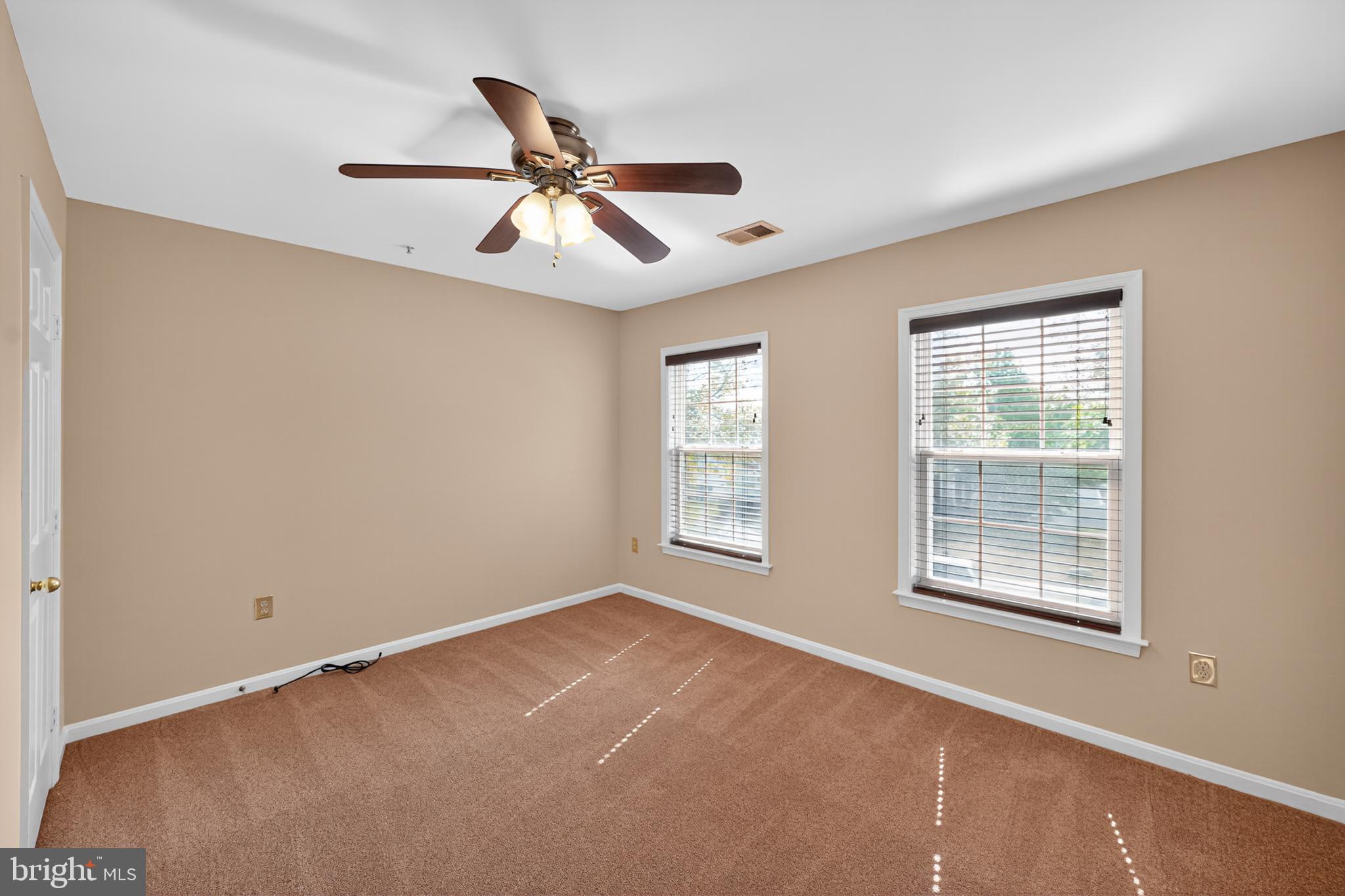 1600 WHISTLING DUCK DRIVE