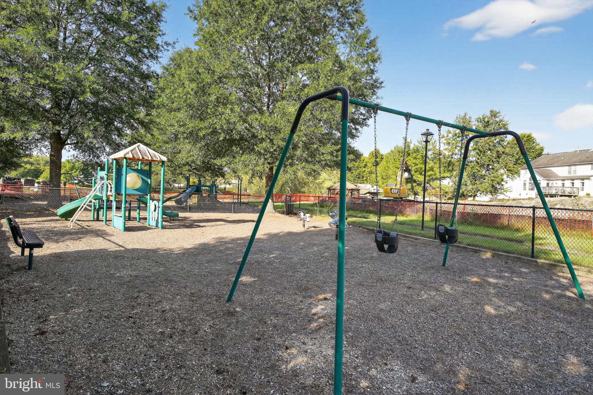 1600 WHISTLING DUCK DRIVE