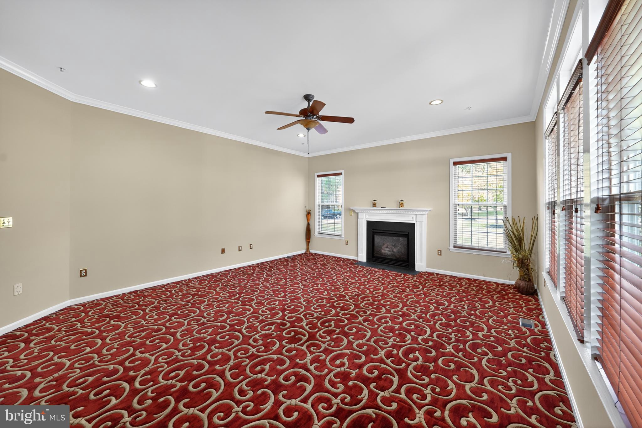 1600 WHISTLING DUCK DRIVE