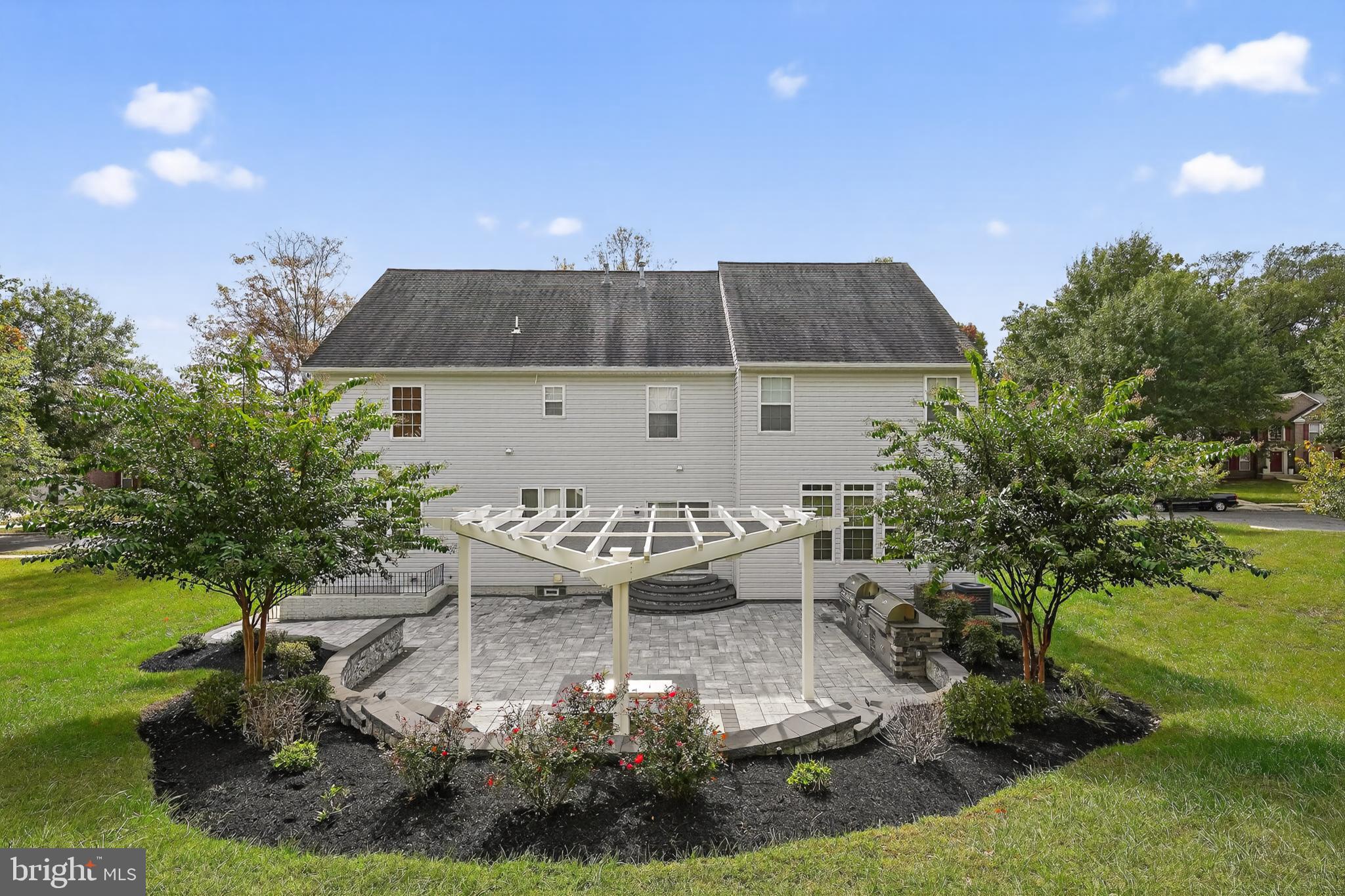 1600 WHISTLING DUCK DRIVE