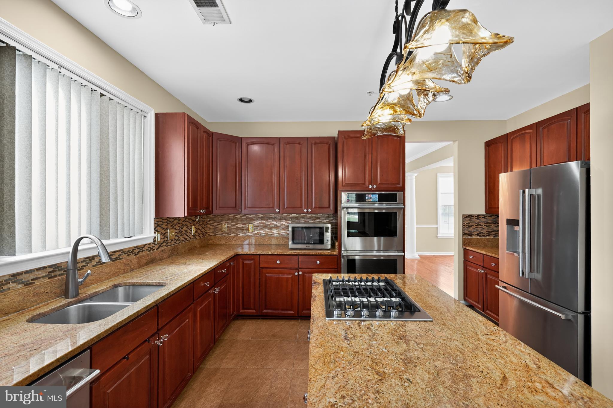 1600 WHISTLING DUCK DRIVE