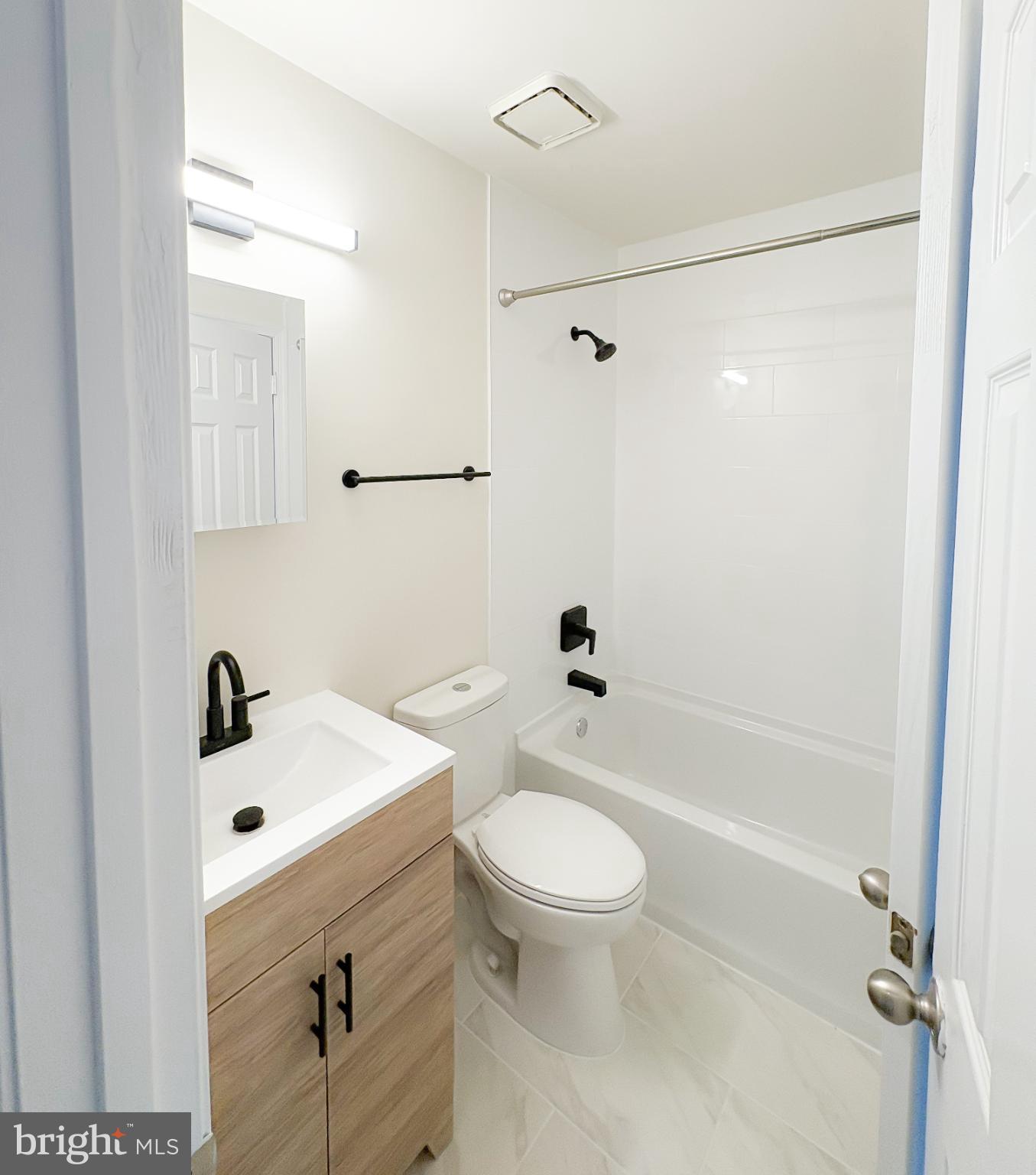 1021 SAINT MICHAELS DRIVE