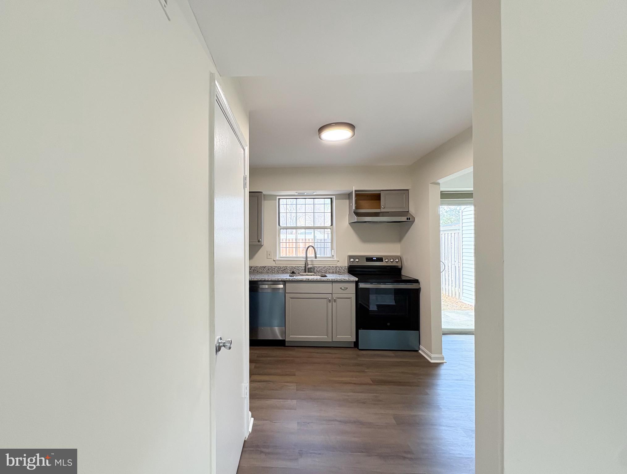 1021 SAINT MICHAELS DRIVE