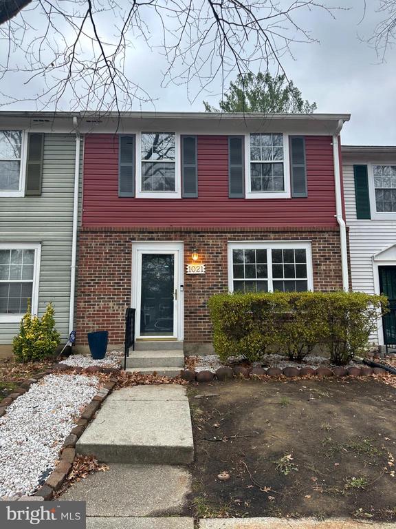 1021 SAINT MICHAELS DRIVE