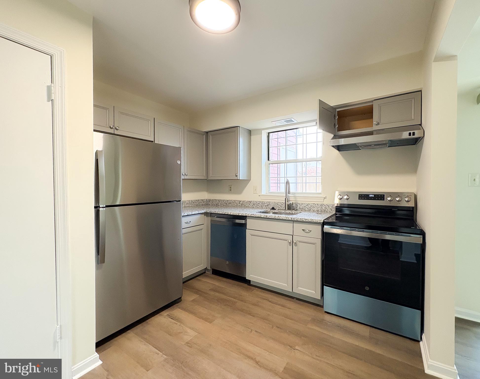 1021 SAINT MICHAELS DRIVE