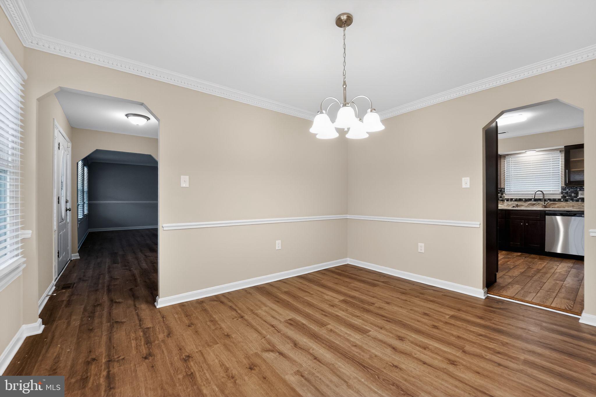 5904 MARDELLA BOULEVARD