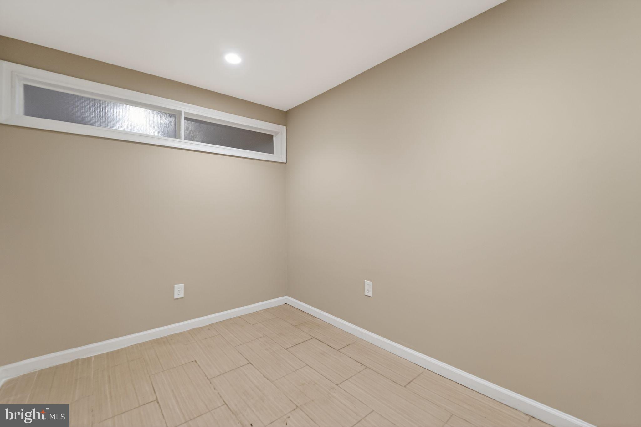 5904 MARDELLA BOULEVARD