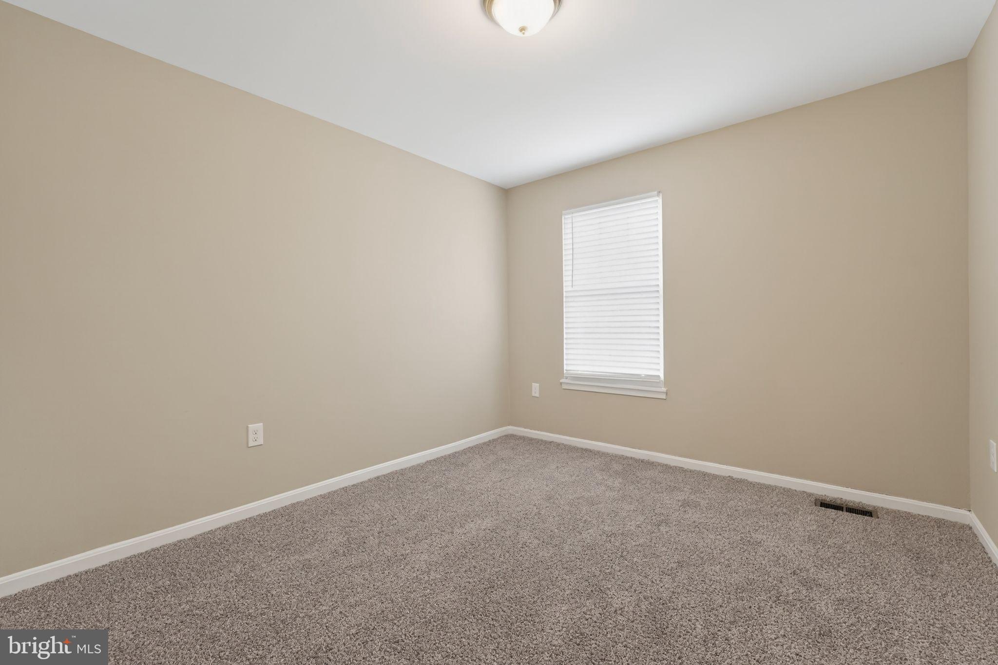 5904 MARDELLA BOULEVARD