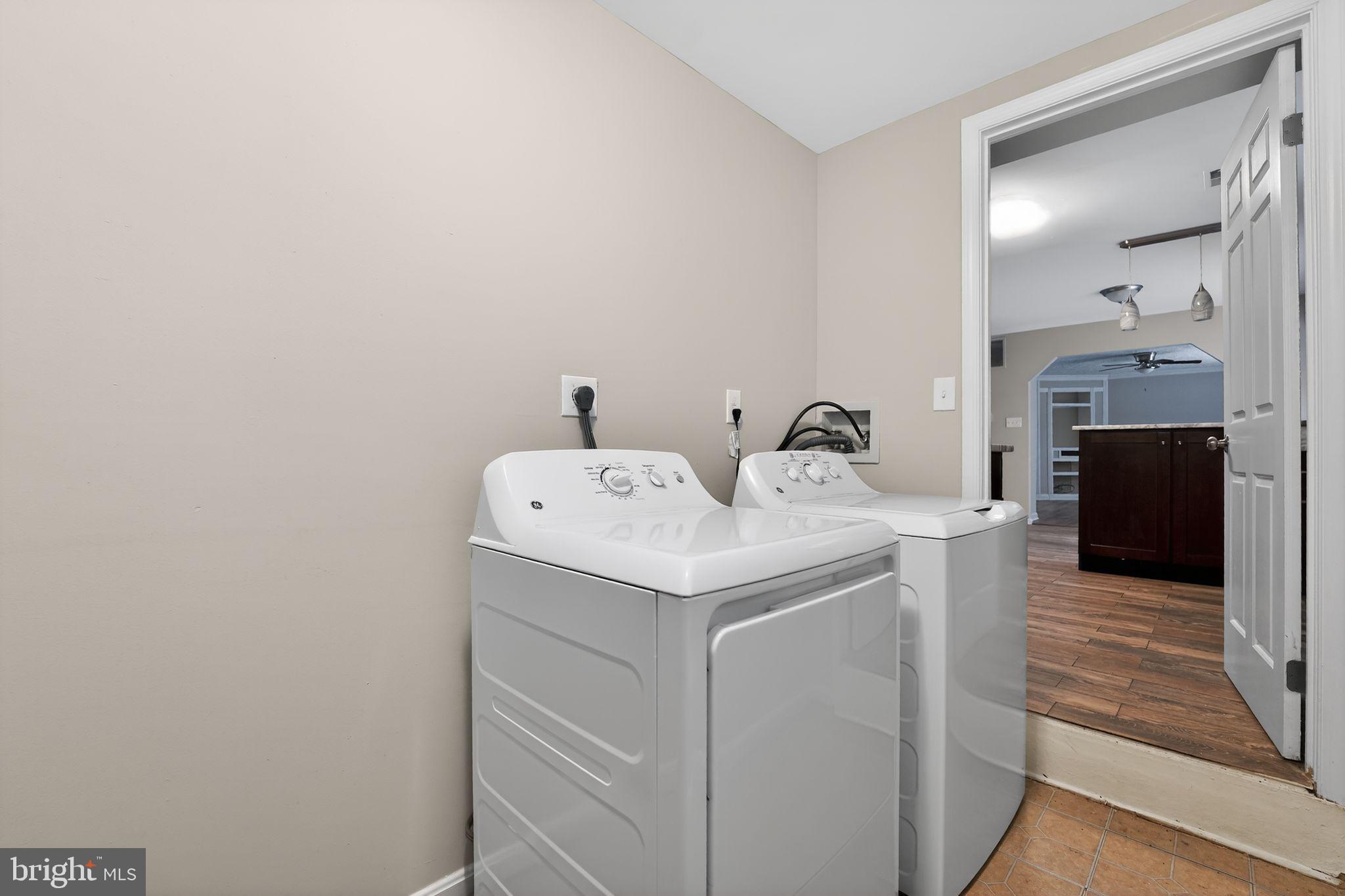 5904 MARDELLA BOULEVARD