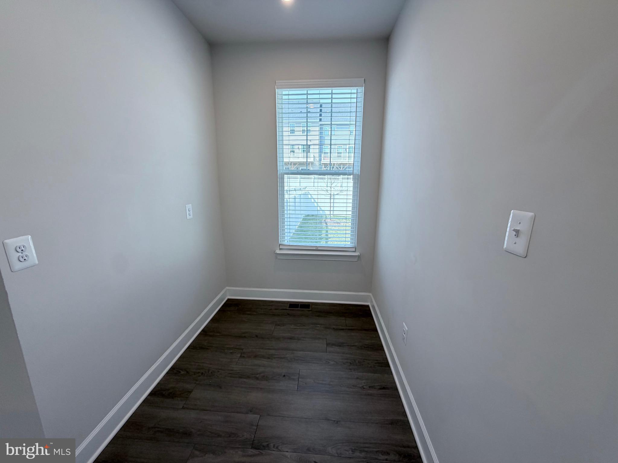 10825 FOXTROT CIRCLE