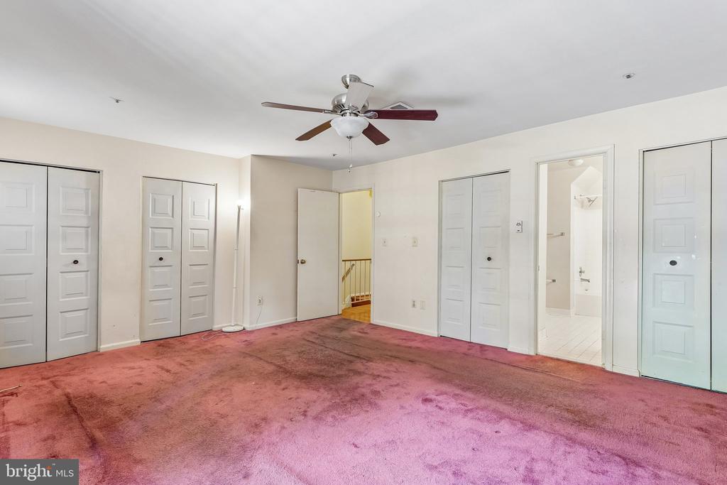 4851 BROOKSTONE TERRACE 23
