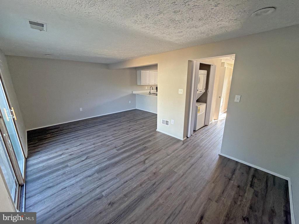 7219 BRANCHWOOD PLACE