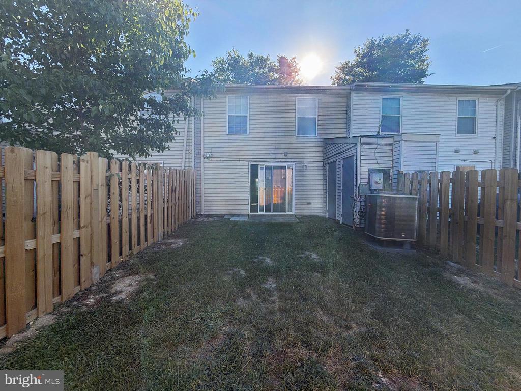 7219 BRANCHWOOD PLACE