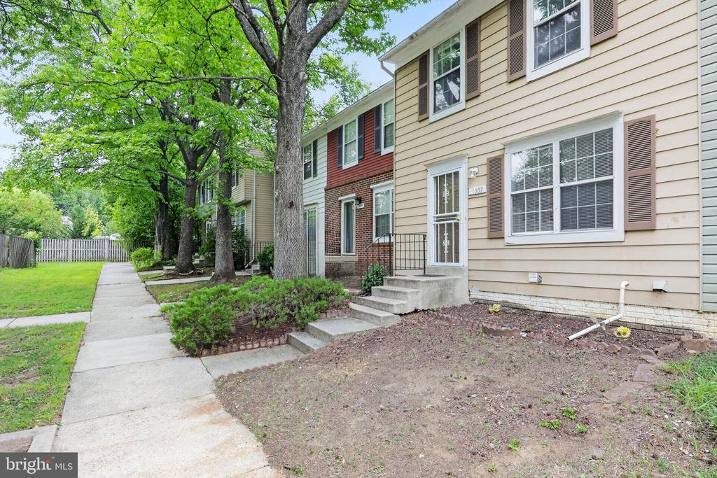 1007 SAINT MICHAELS DRIVE