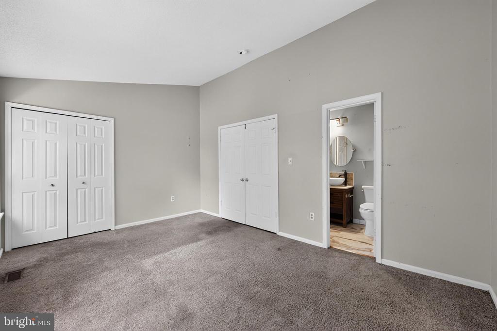 1007 SAINT MICHAELS DRIVE