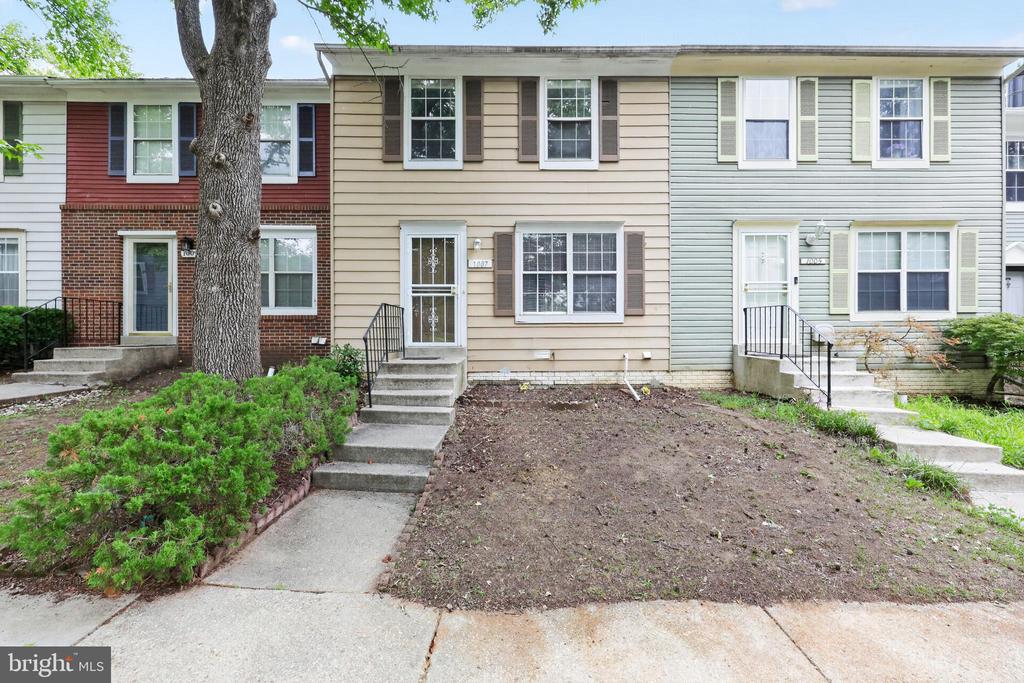 1007 SAINT MICHAELS DRIVE