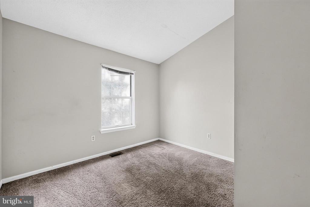 1007 SAINT MICHAELS DRIVE