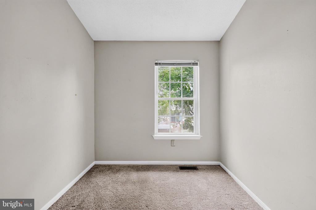 1007 SAINT MICHAELS DRIVE
