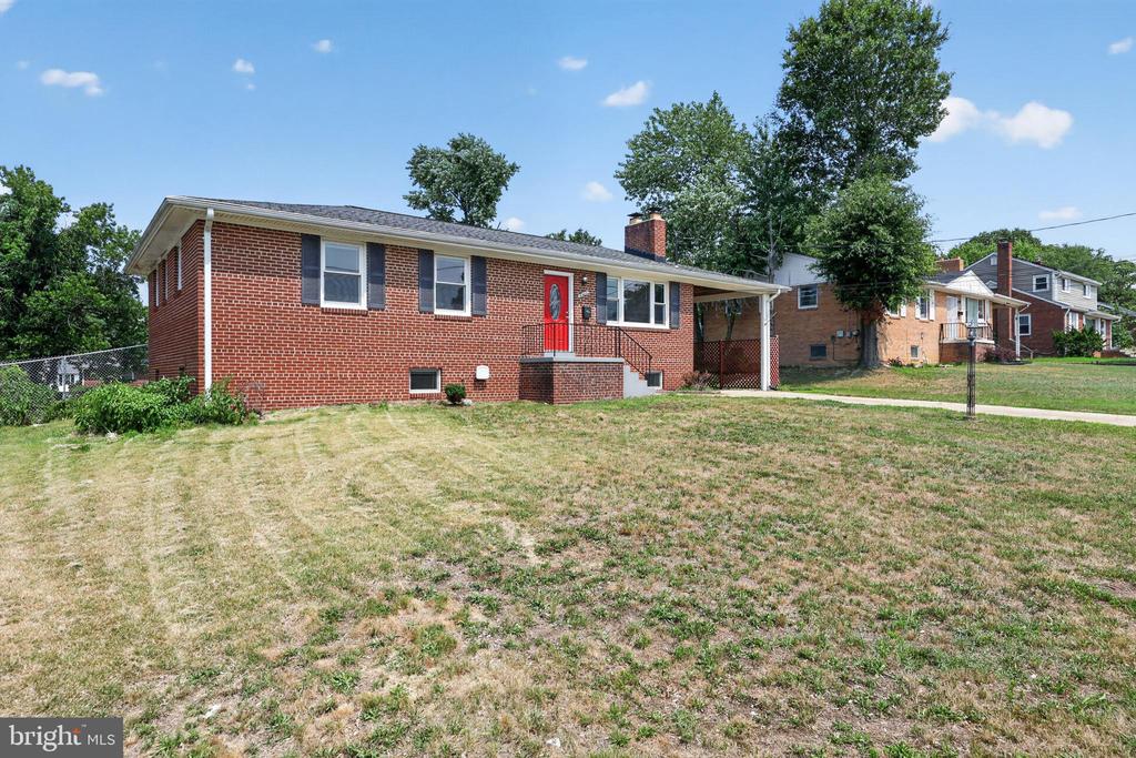 4402 RIDGECREST DRIVE