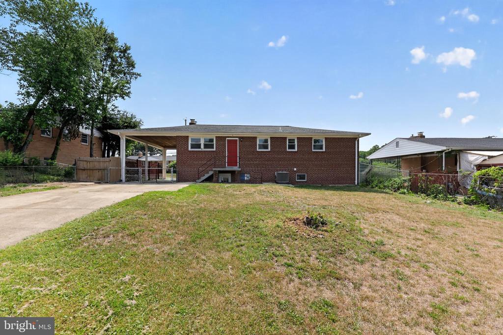 4402 RIDGECREST DRIVE