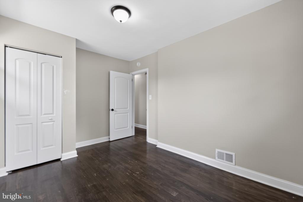 4402 RIDGECREST DRIVE