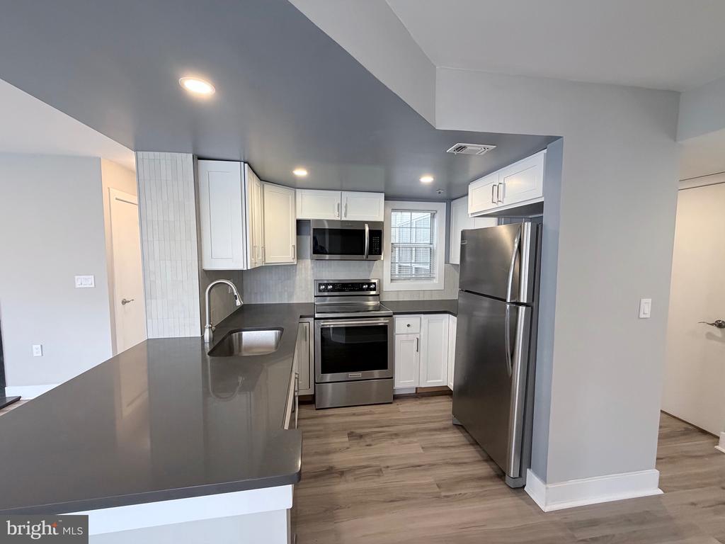 15777 EASTHAVEN COURT Unit: 302