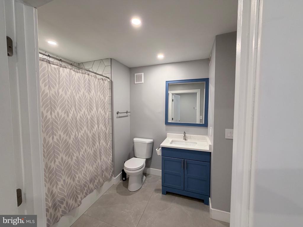 15777 EASTHAVEN COURT Unit: 302