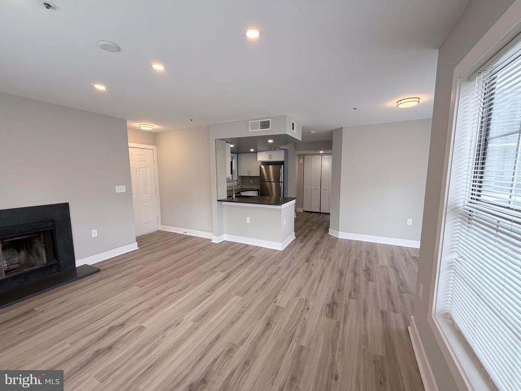 15777 EASTHAVEN COURT Unit: 302