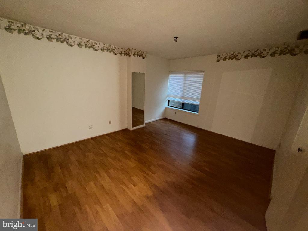 9200 EDWARDS WAY Unit: 106