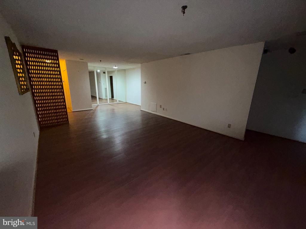 9200 EDWARDS WAY Unit: 106
