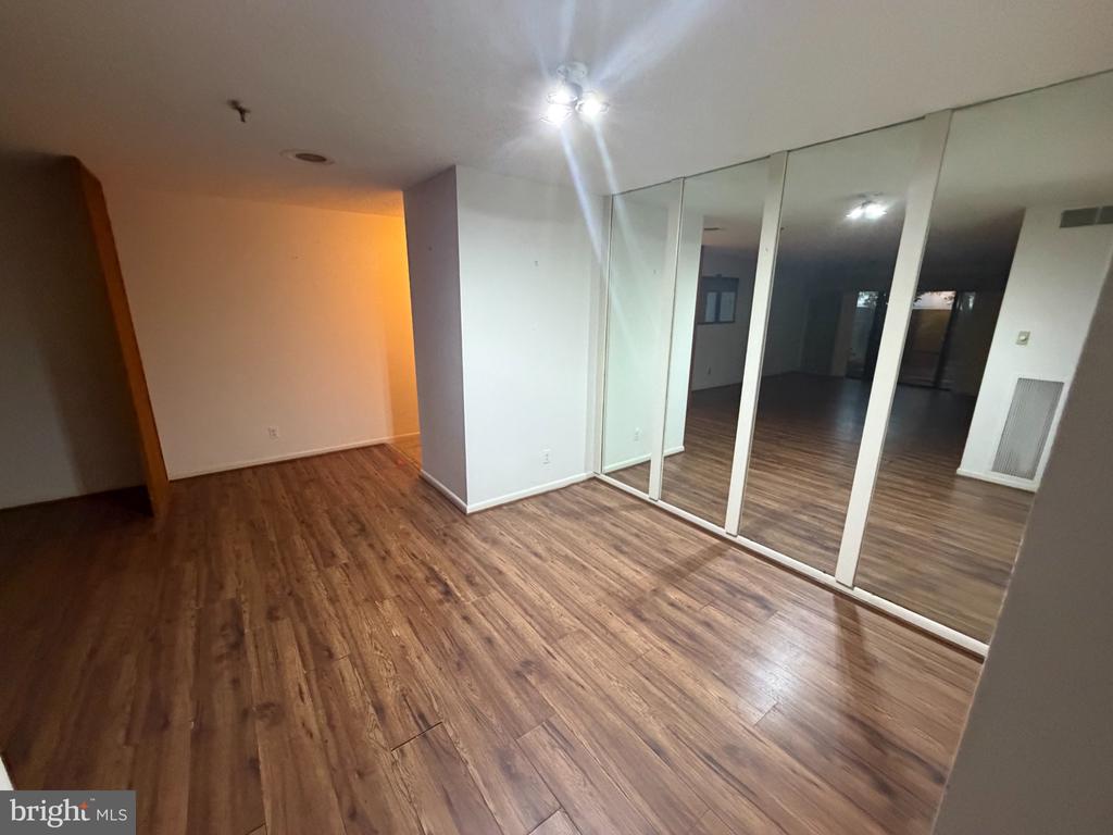9200 EDWARDS WAY Unit: 106