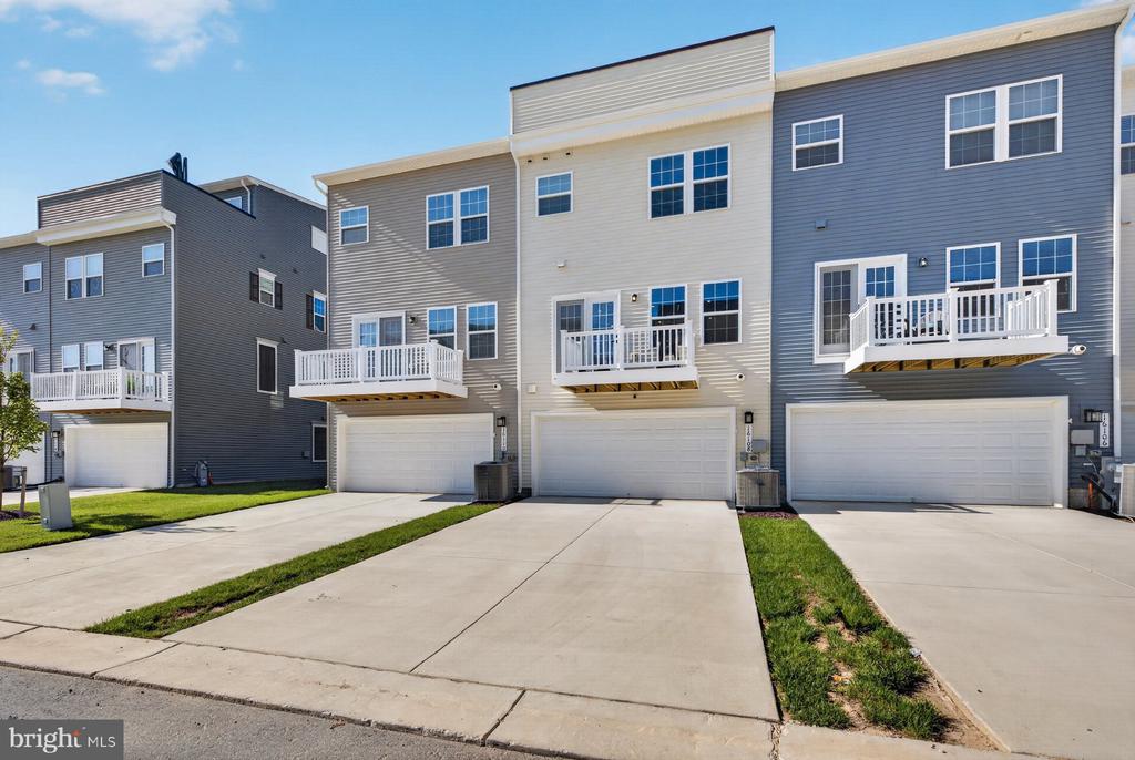16108 MEADOW GLENN DRIVE