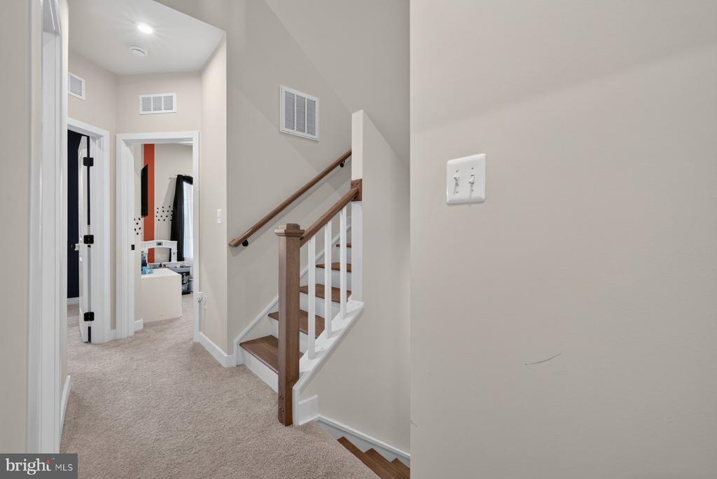 16108 MEADOW GLENN DRIVE