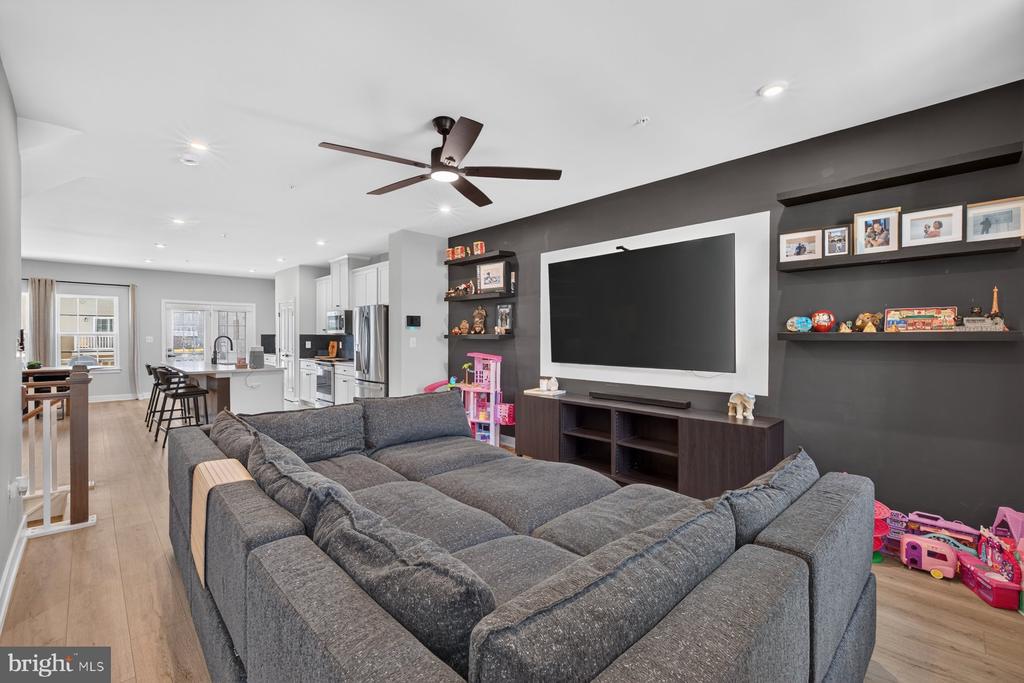 16108 MEADOW GLENN DRIVE