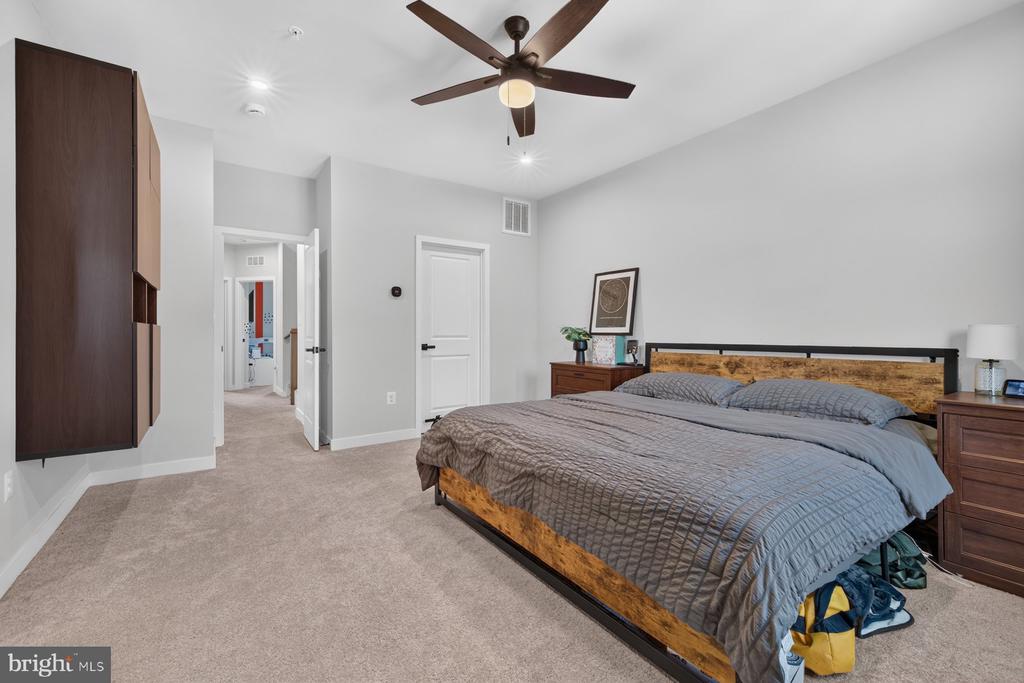 16108 MEADOW GLENN DRIVE