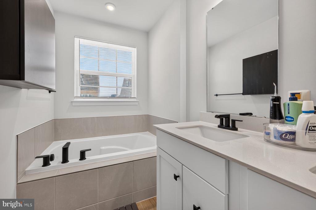 16108 MEADOW GLENN DRIVE