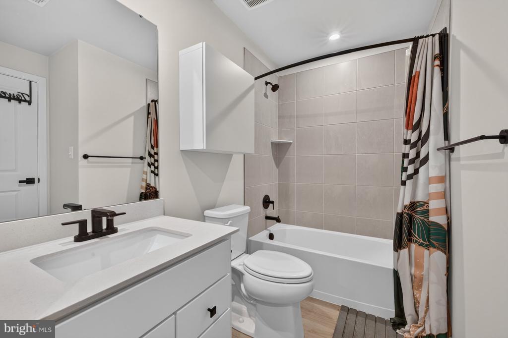 16108 MEADOW GLENN DRIVE