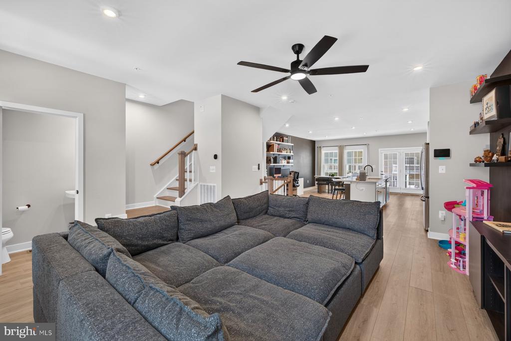16108 MEADOW GLENN DRIVE